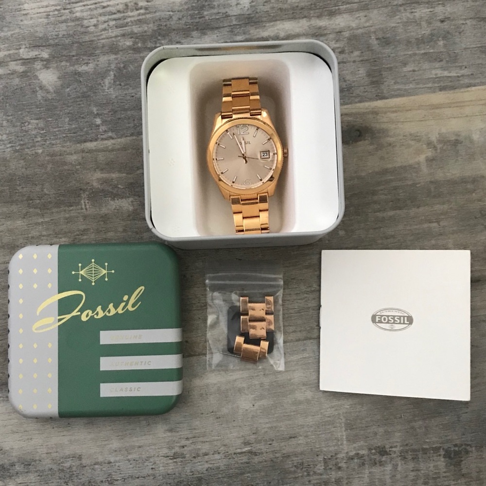 FOSSIL Rose Gold watch
